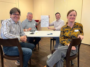 Gemeinsam gestalten und lebendig vernetzen: Prozess mit „postfossilCities“ für Projekte und Engagierte im Pilotquartier